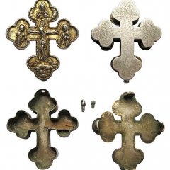 Крест-мощевик 18 века.